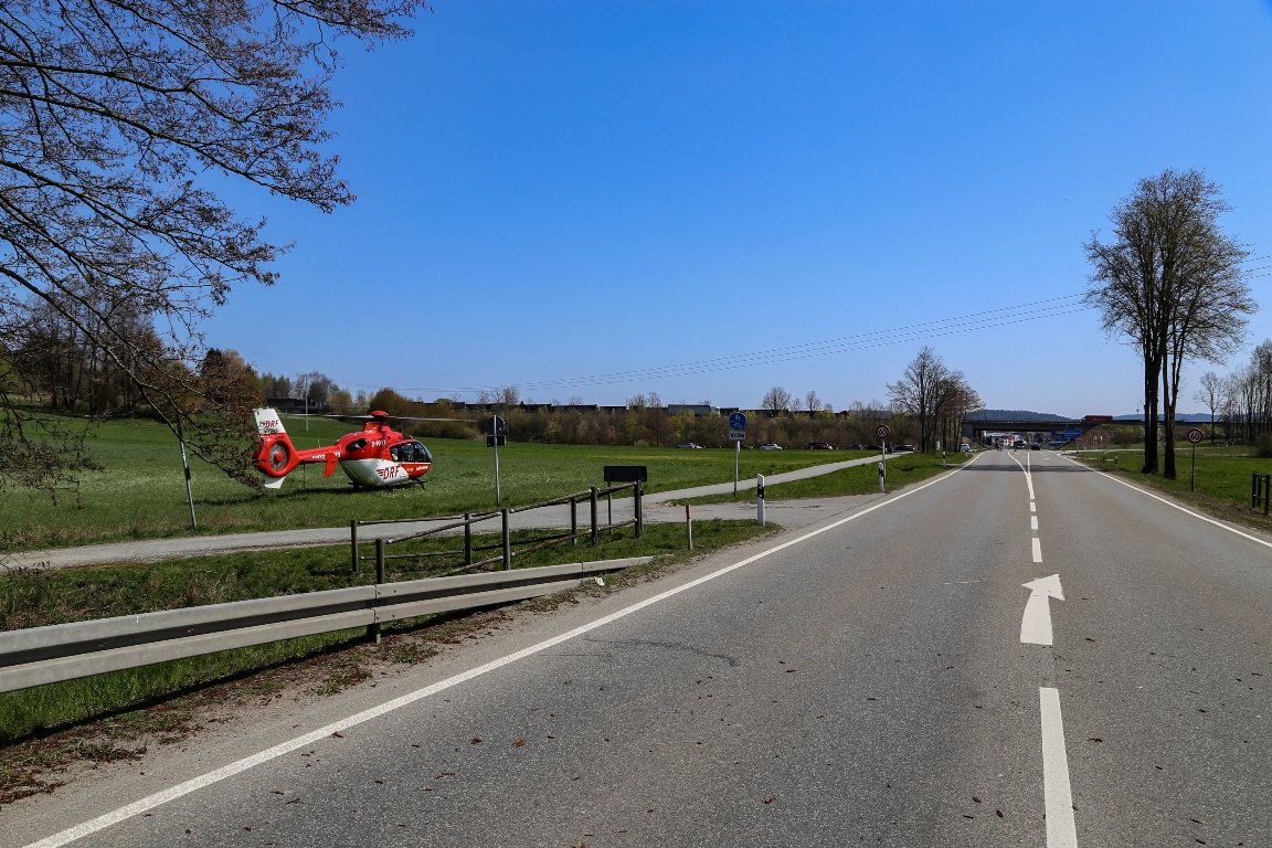 Unfall b22 AltenstadtWN Erbendorf Süßenlohe 1