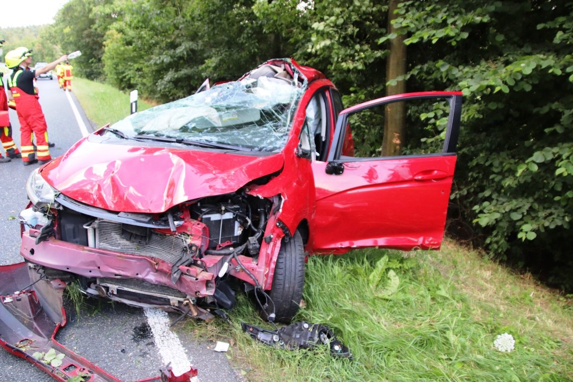 Unfall mantel Weiden (4)