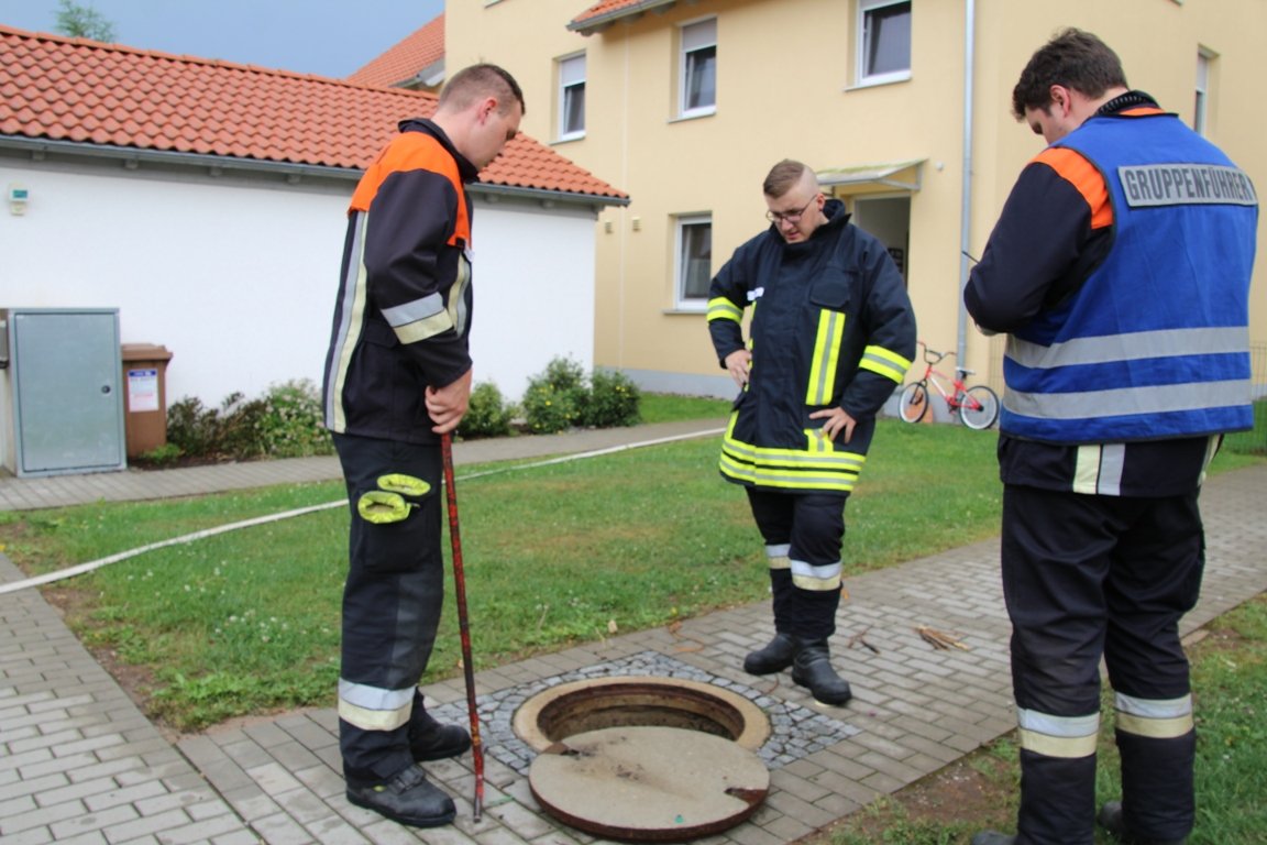 Unwetter Gewitter Nordoberpfalz Raiffeisenbank Pressath Einsätze Pressath Feuerwehr3