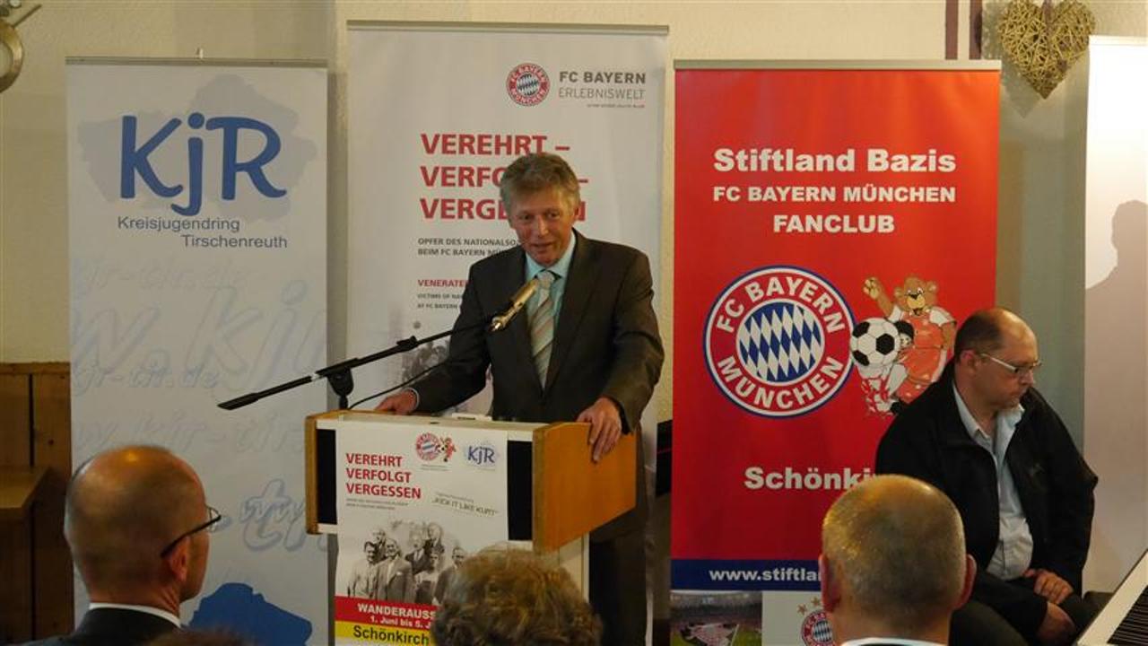 Wanderausstellung_FC Bayern München, Bürgermeister Plößberg, Lothar Müller