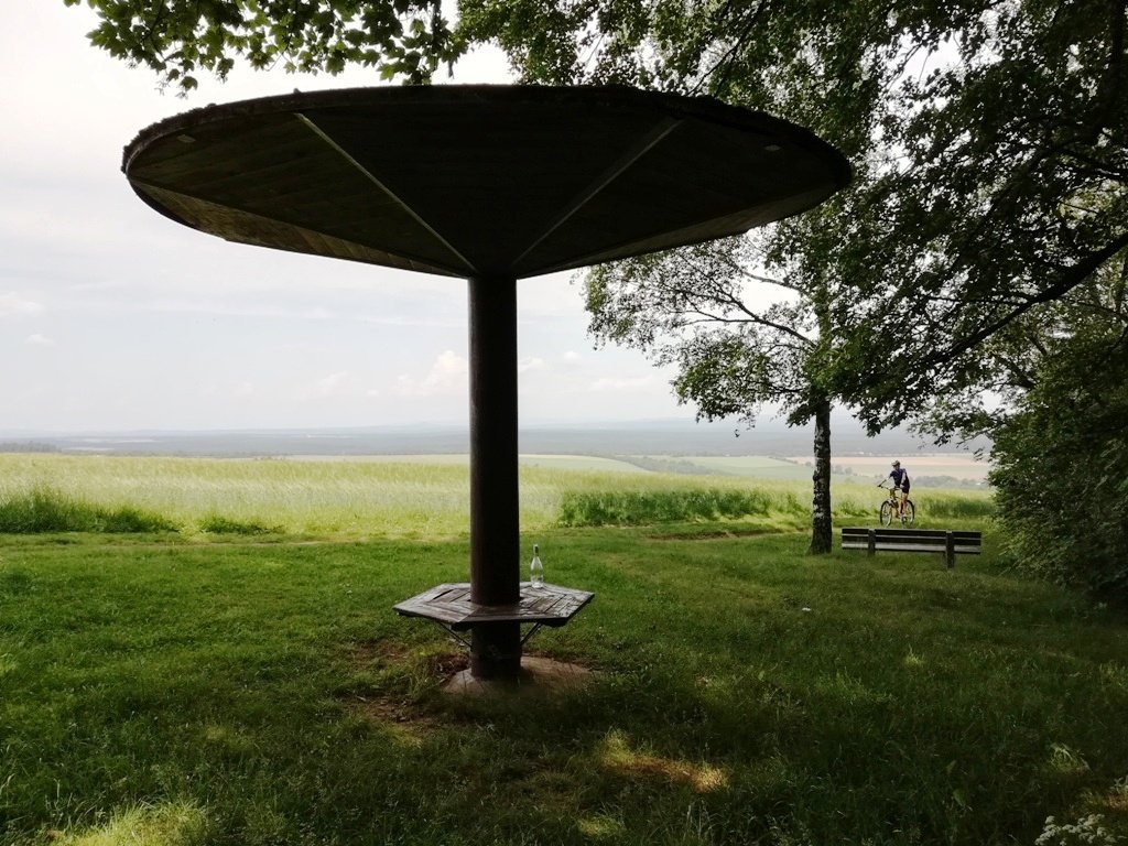 Wanderweg-Luhe-Wildenau-Ausgangspunkt-Schwamma-oberhalb-von-Kohlberg