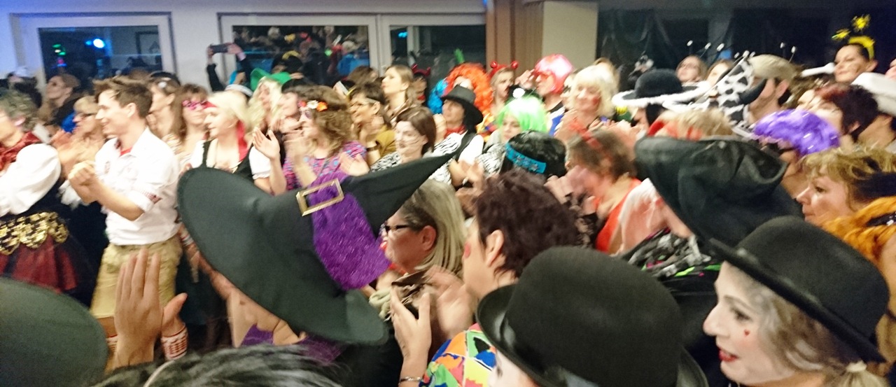 Weiberfasching Altenstadt (8)