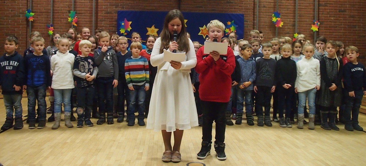 Weihnachtsfeier-Grundschule-Püchersreuth