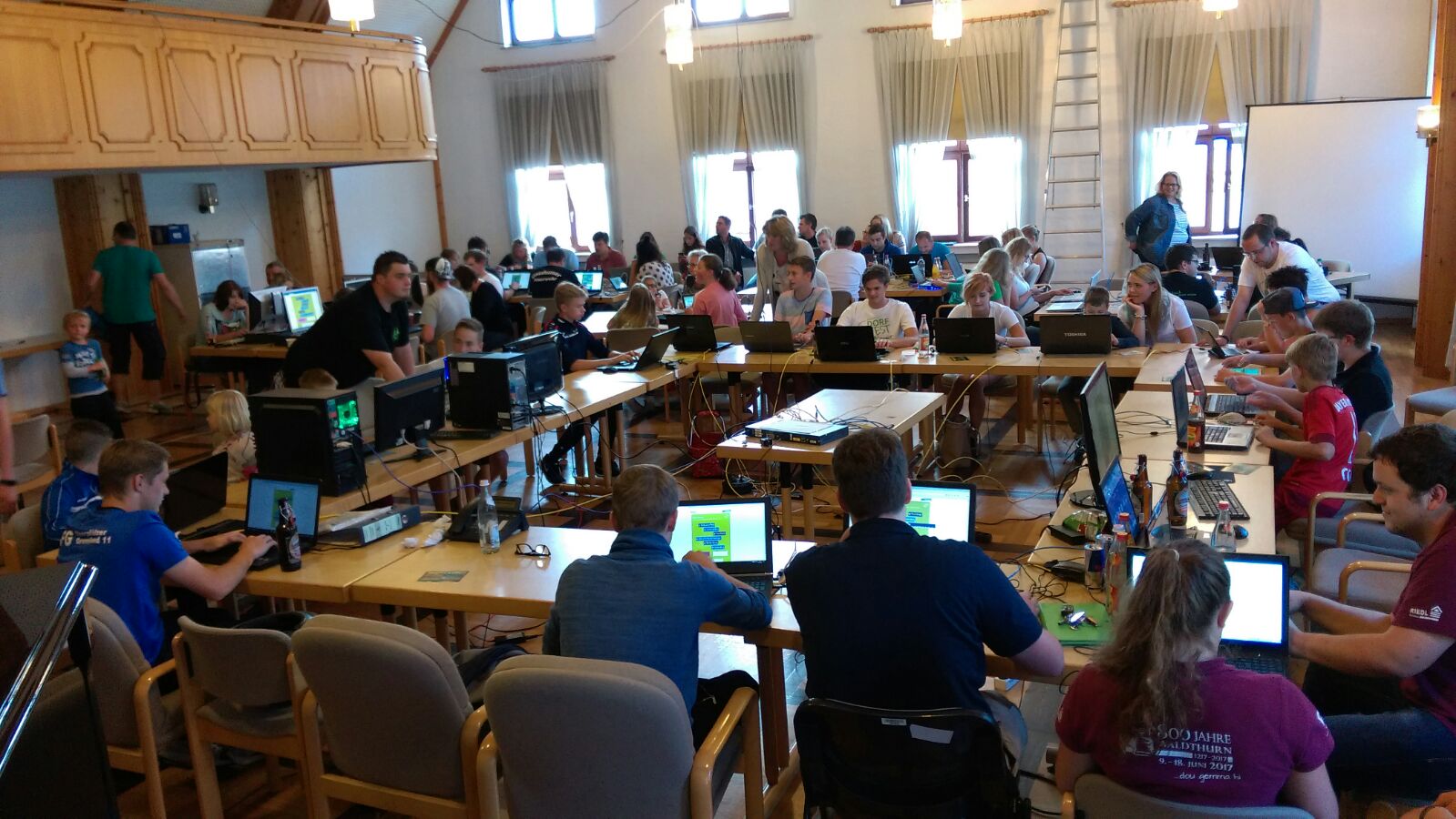 Moosbach-Abstimmung Bayern3 Dorffest 2016 Voting