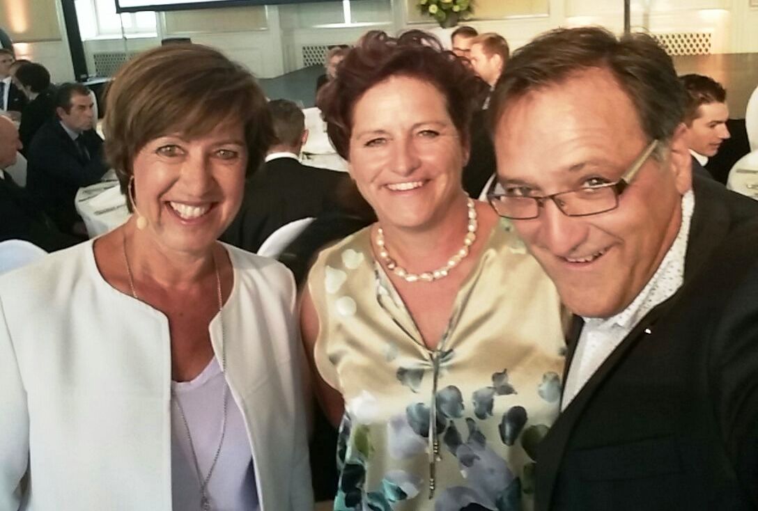 Auszeichnung Familienfreundliches Unternehmen Sengenberger Haare und Kosmetik (1)