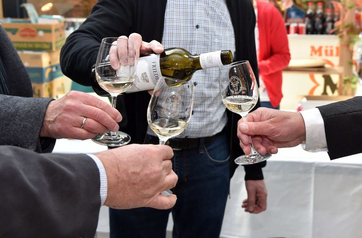 Winzer, Wein, Wein-Quartett aus Weiden am See im City Center3