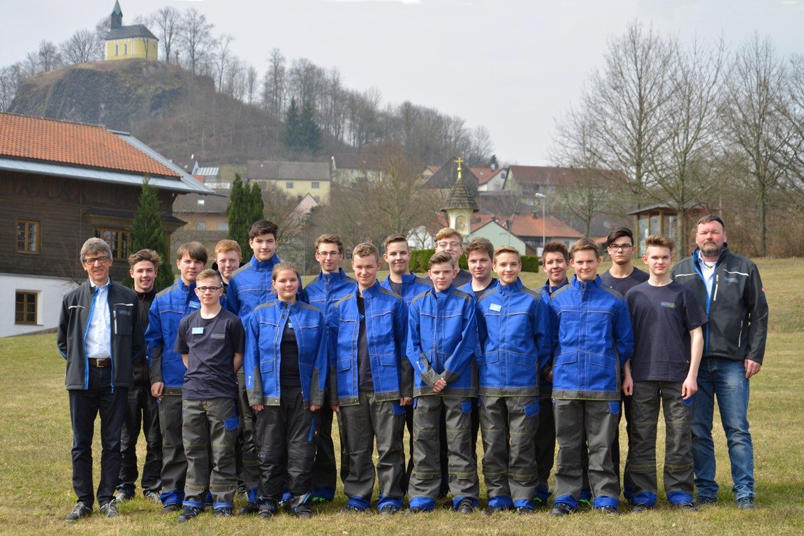 Young Talents Elektro-Mechanik 2018_Bild an Presse