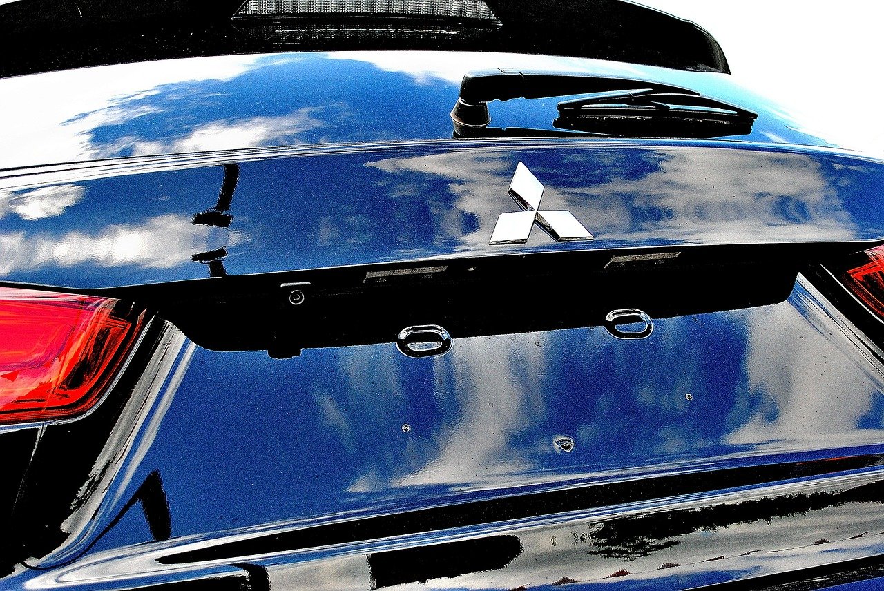Mitsubishi Auto Symbol Heck