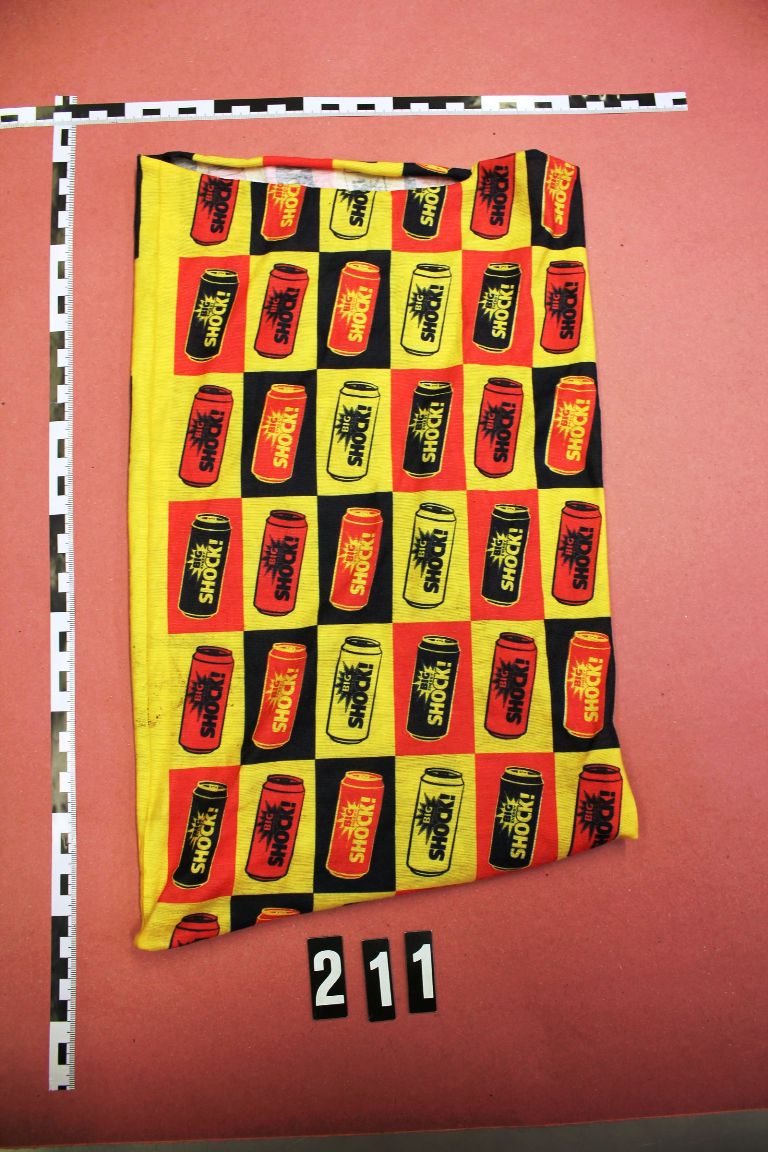 buntes_Schlauchtuch_Täter_2.neujpg
