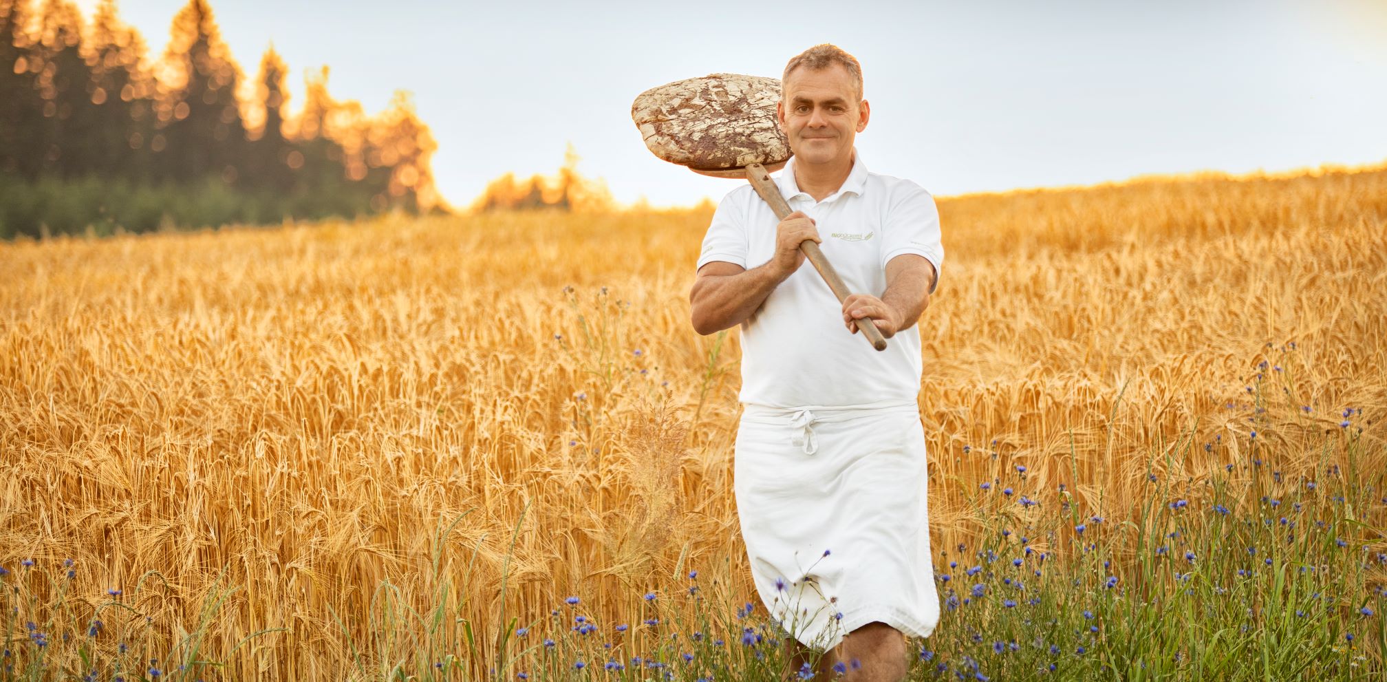 Georg Forster Hello Bread