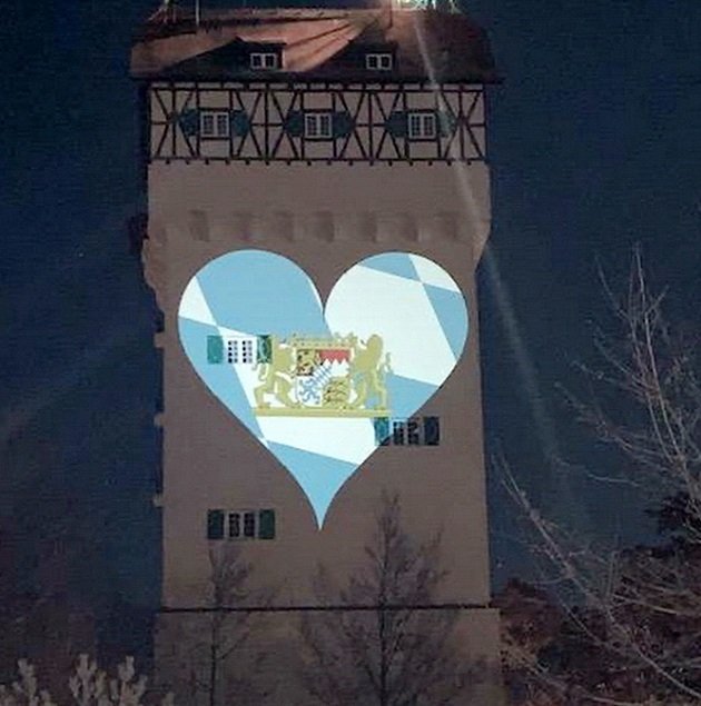 gerald morgenstern grafenwöhr -Wasserturm-Herz bayerische Flagge