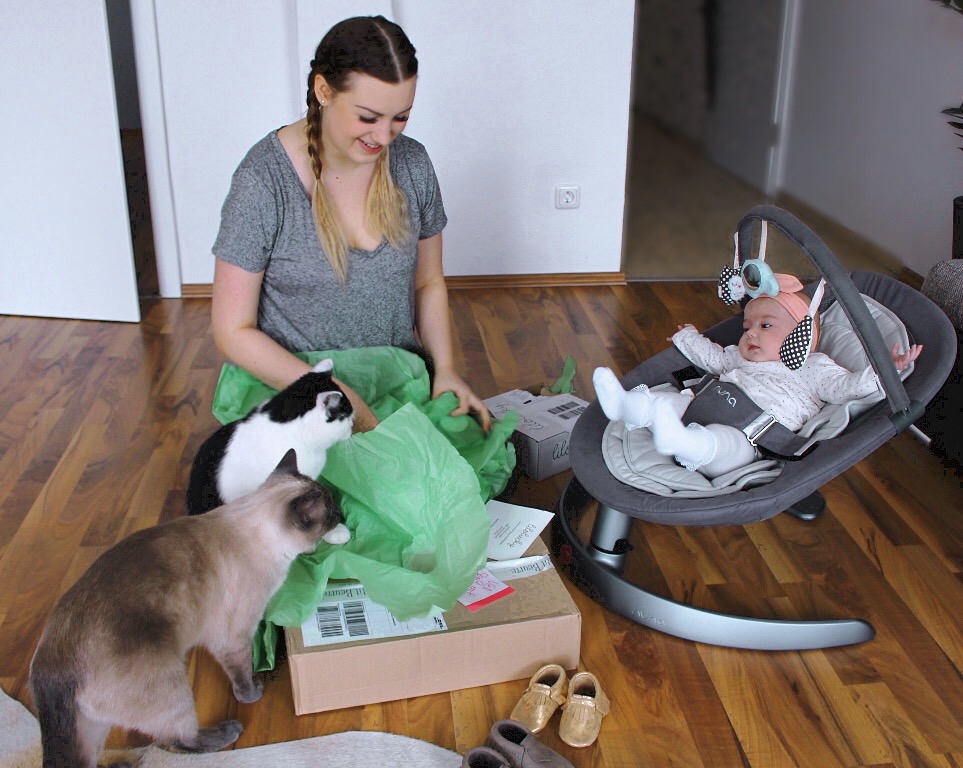 Nadine Graf, Naditellbe, Paket, Postbote