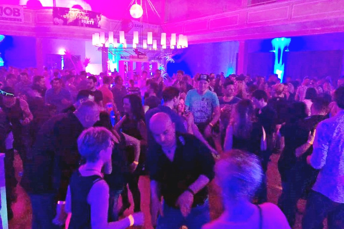 just friends party 3.0 Weiden Evangelisches Vereinsheim neue Location