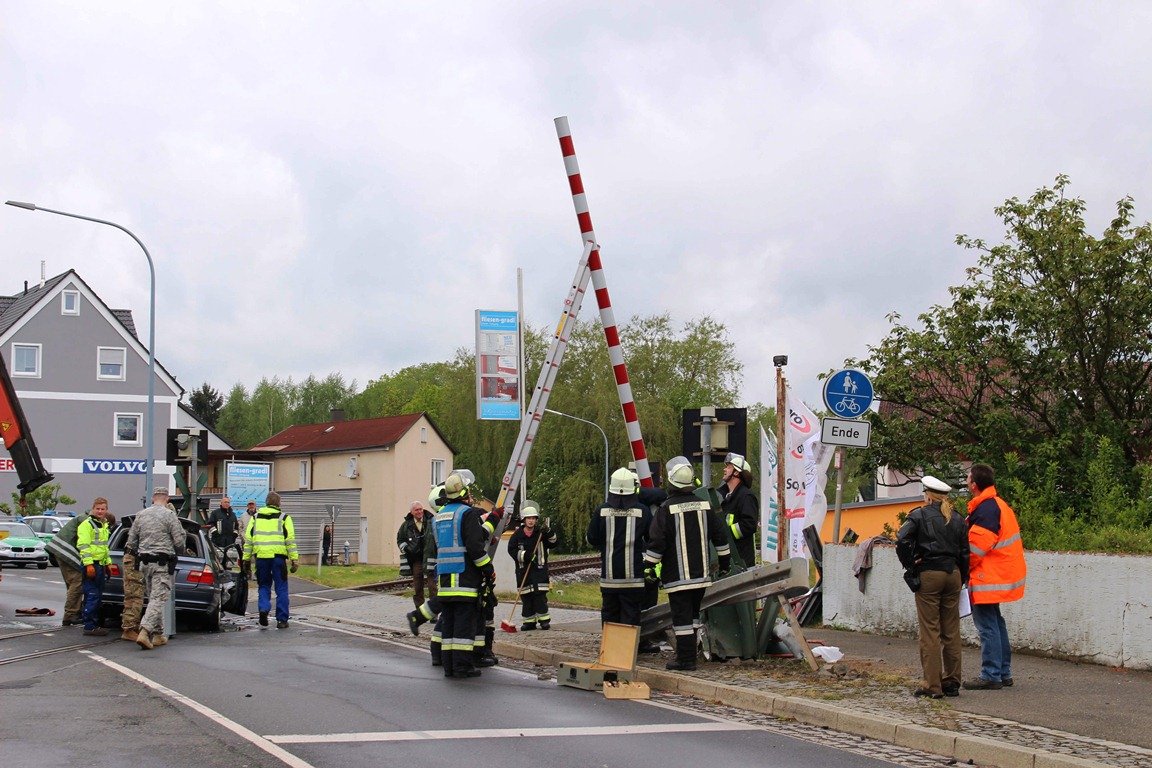 Unfall Zug Gleise Grafenwöhr