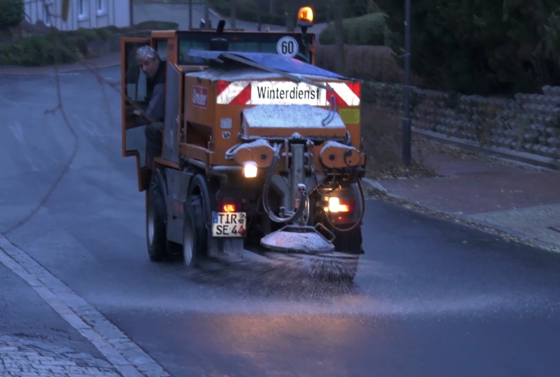Winterdienst Glatteis Symbol Symbolbild