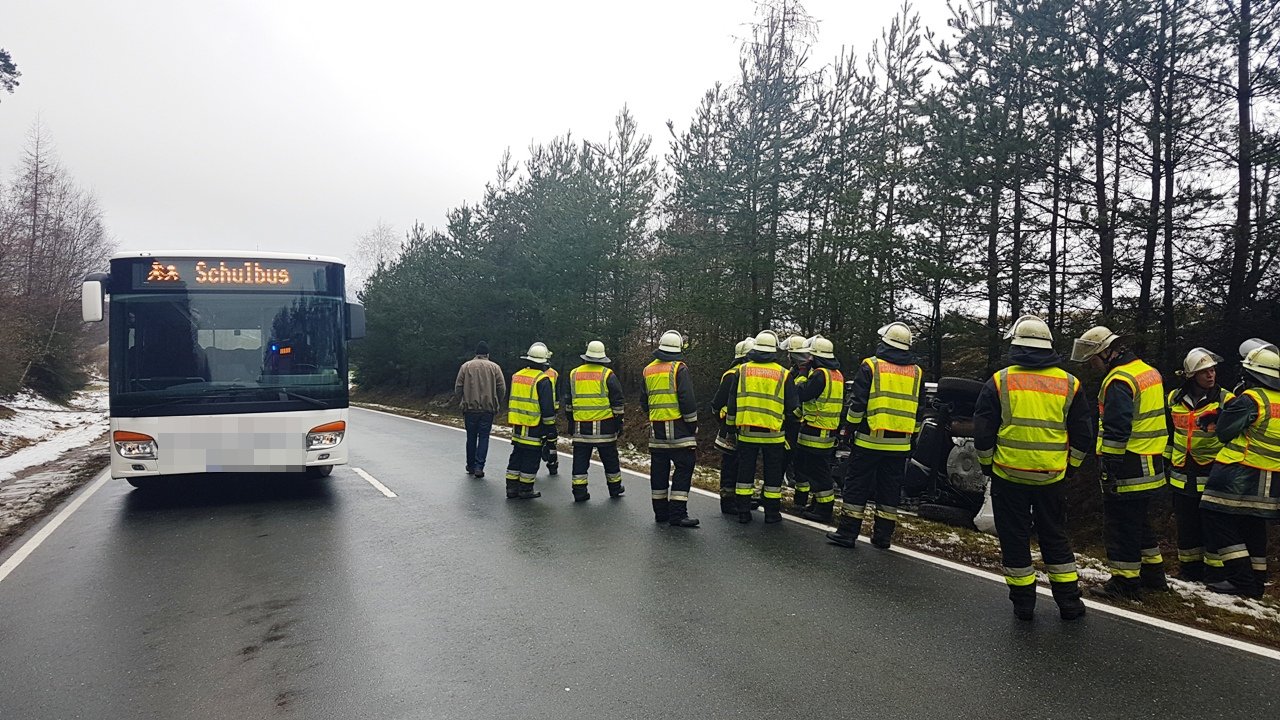 Unfall Schulbus Skoda Plößberg Bärnau