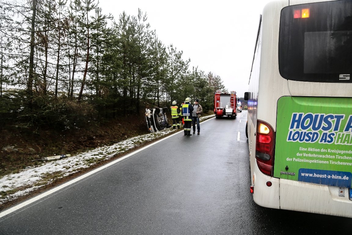 Unfall Schulbus Skoda Plößberg Bärnau