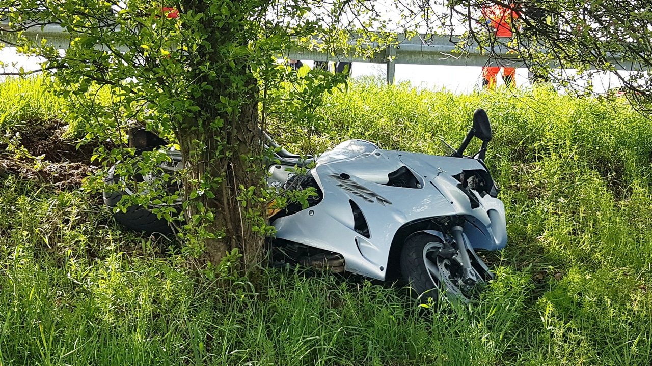 Unfall Motorradfahrer Ebnath