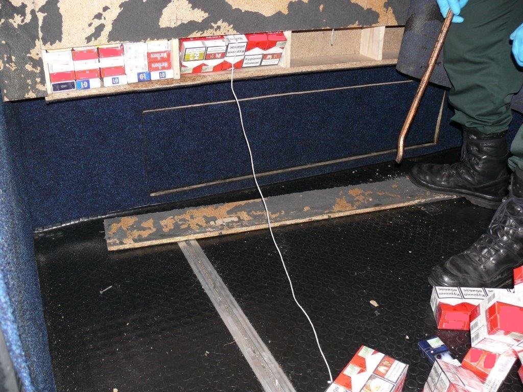 Zoll Waidhaus, Schmuggler, Zigaretten