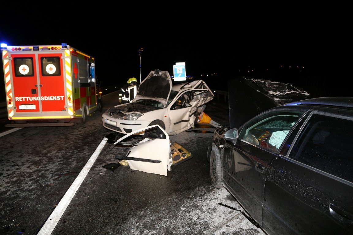 schwerer-Unfall-A93-Windischeschenbach-Falkenberg-Fahrer-stirbt