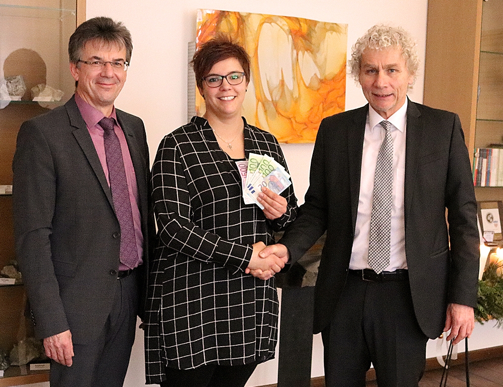 Spendenuebergabe Landratsamt Schulungszentrum Wiesau