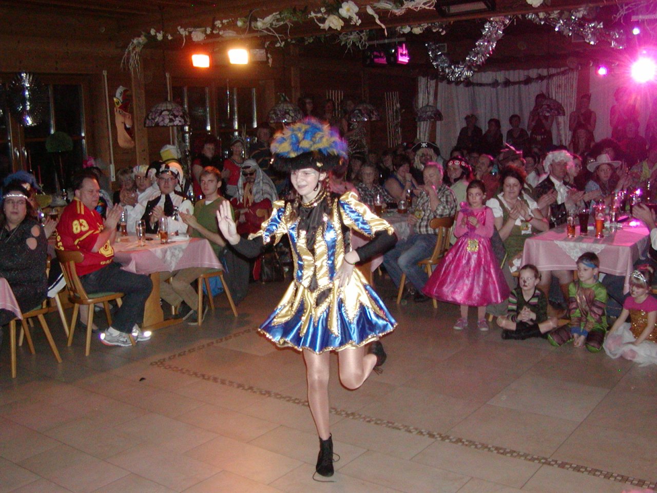 OLYMPUS DIGITAL CAMERA