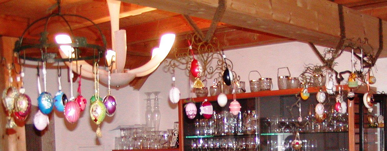Eier-Ausstellung Federkiel