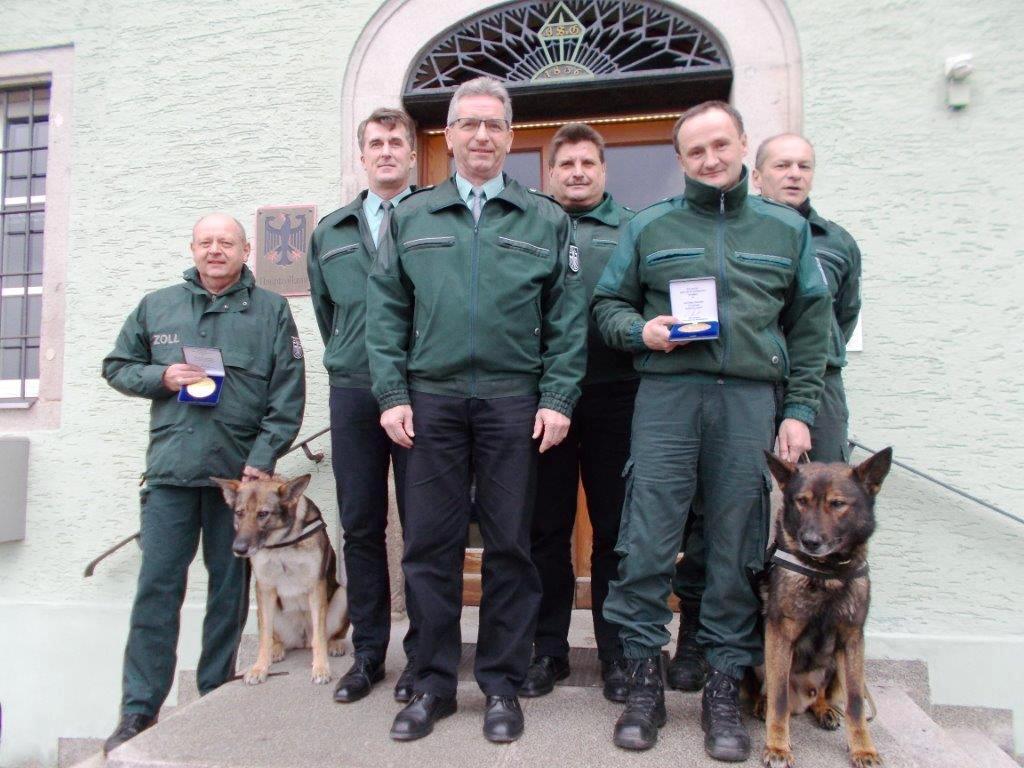 Auszeichnung Drogenspürhunde