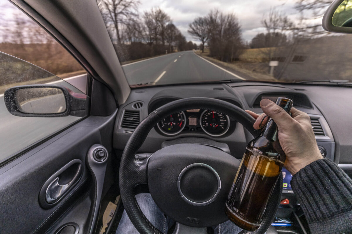 Zu schnell und betrunken unterwegs