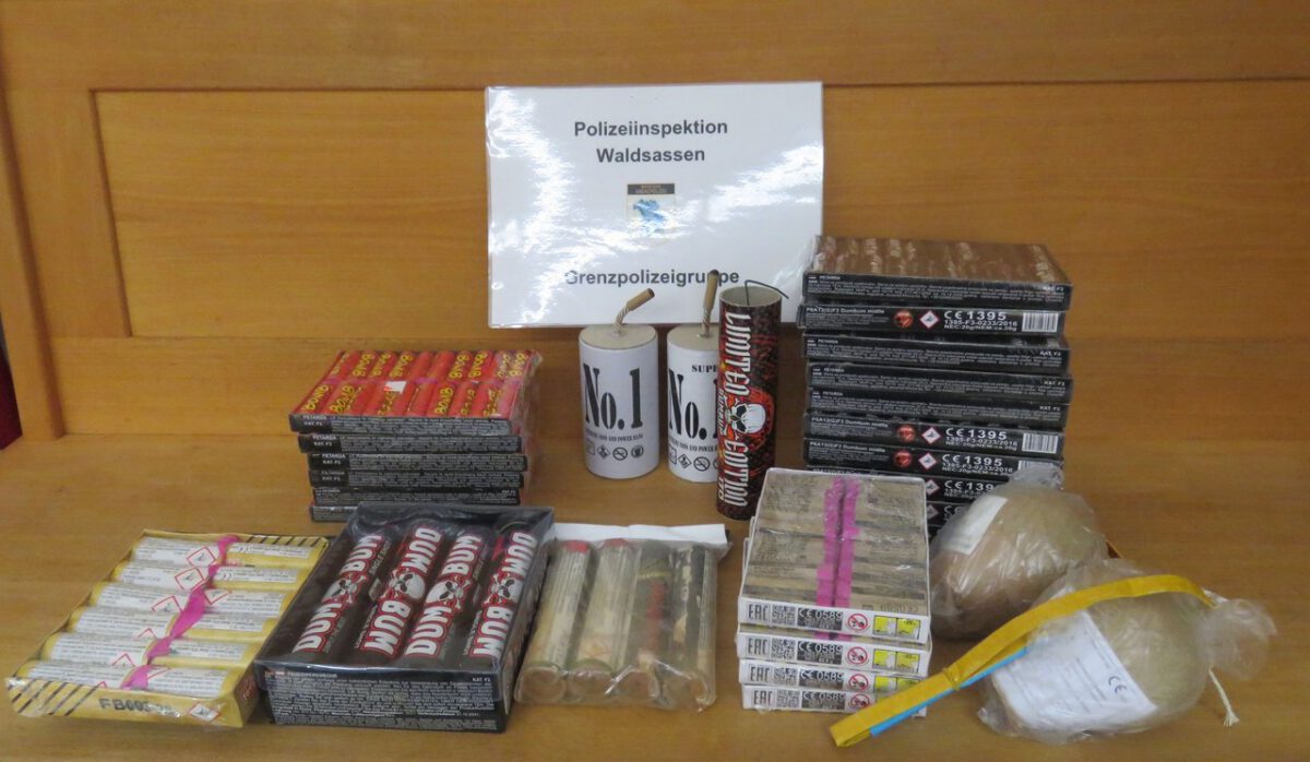 Verbotene Böller beschlagnahmt