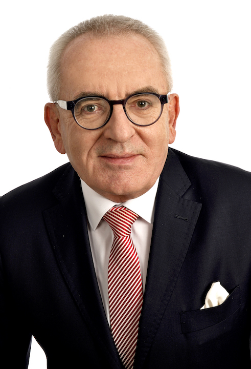 Nach fast 45 Jahren: Vorstandsvorsitzender verlässt Sparkasse