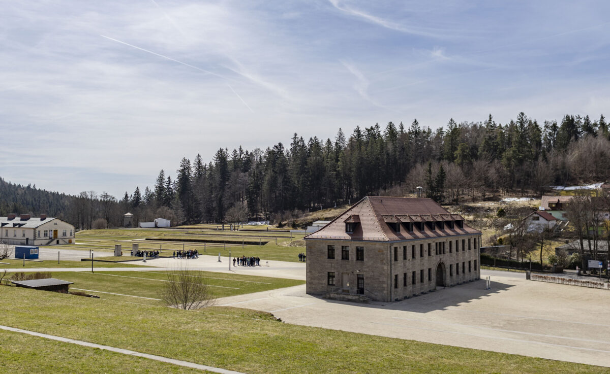 Ausstellung: Eine der größten Opfergruppen im Fokus