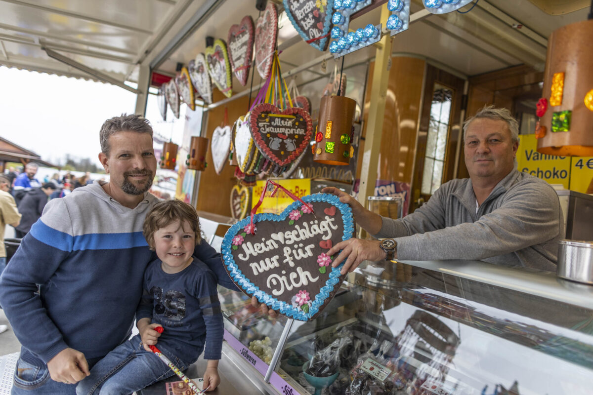 Bildergalerie: Eine Riesen-Gaudi auf dem Weidener Frühlingsfest