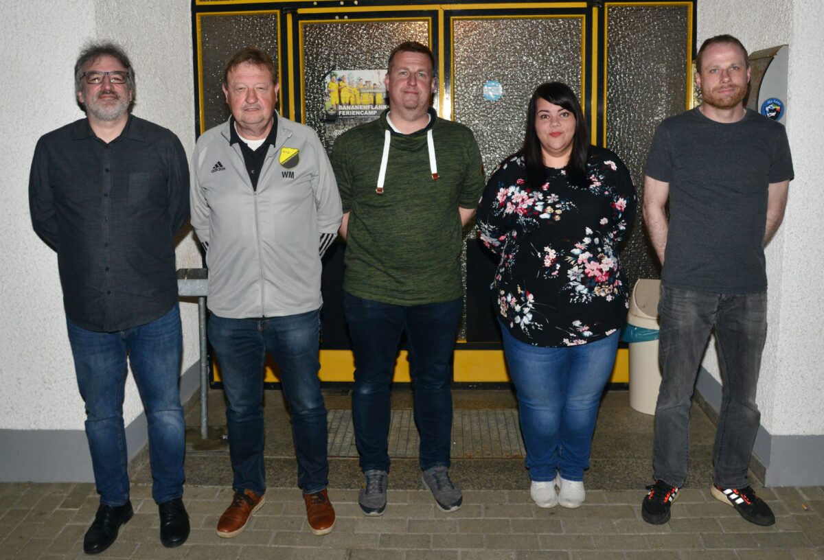 Bewährtes Vorstandstrio der SpVgg Windischeschenbach wiedergewählt