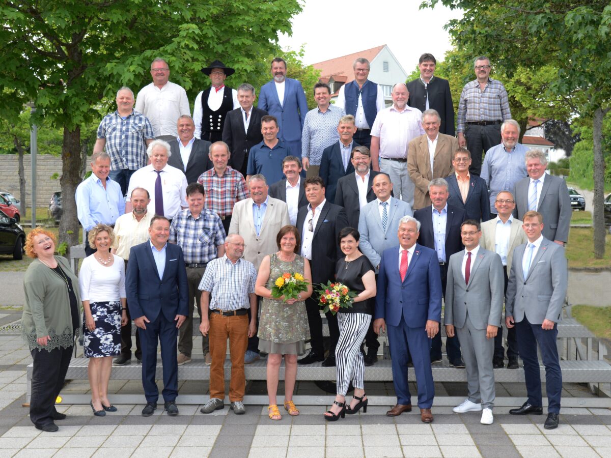 Ehrung für langjährige Meister - Handwerkskammer verleiht Goldene Meisterbriefe