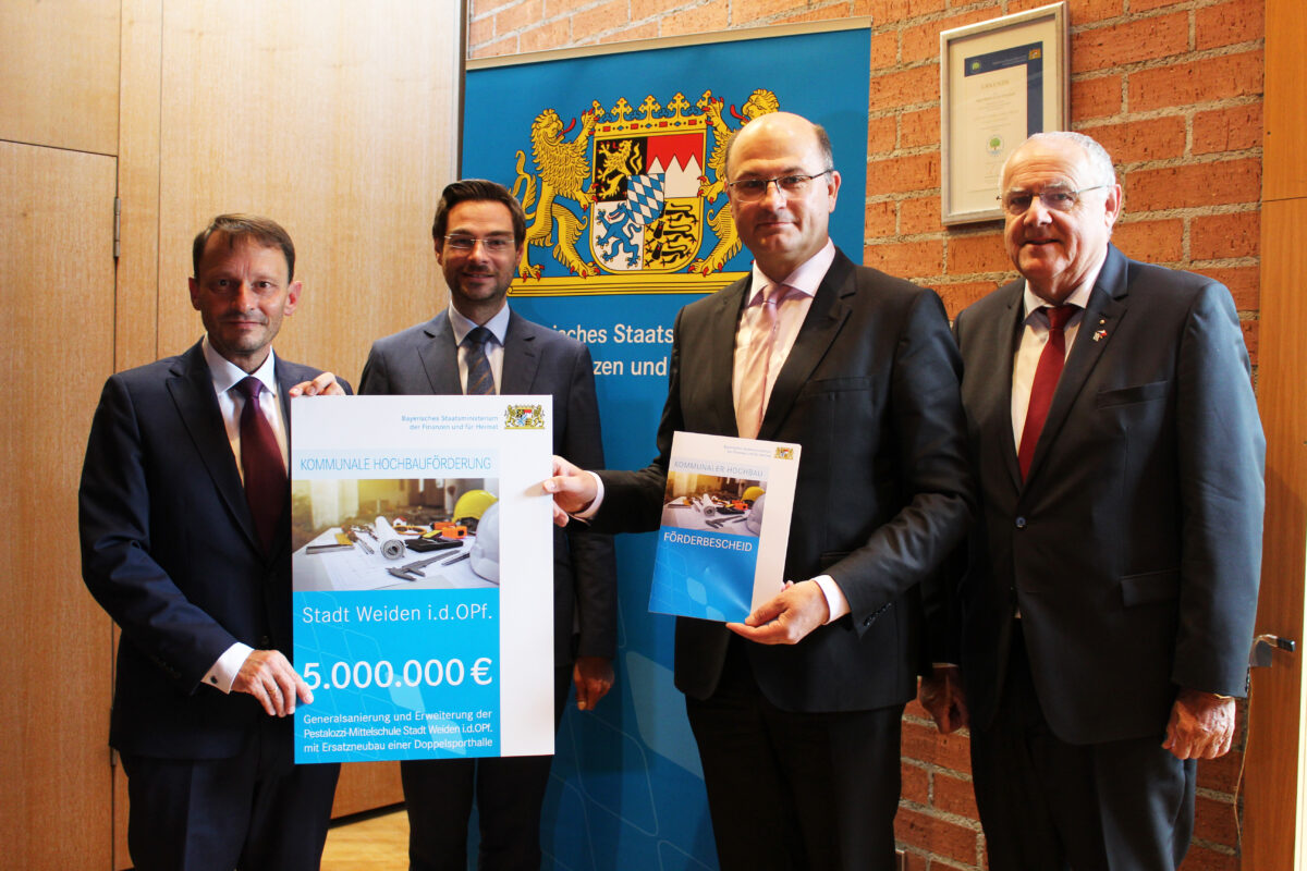 Neues Kabinett, keine Überraschung: Füracker bleibt Oberpfälzer Finanzmacht-Zentrum