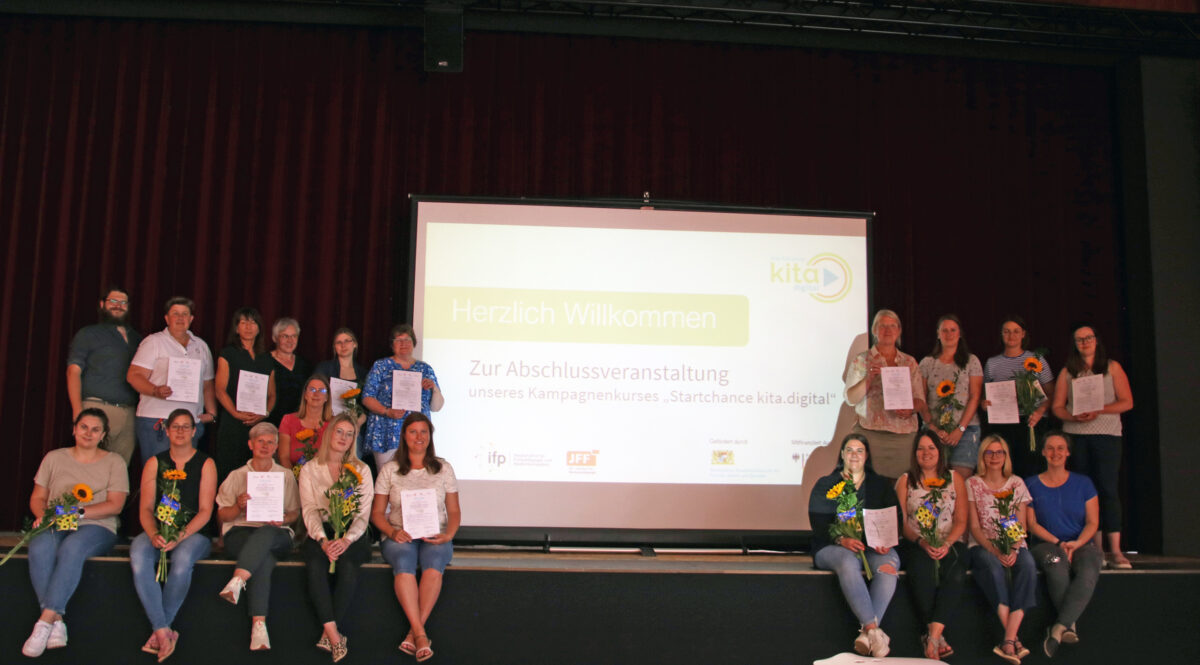 Projekt für digitale Mitarbeiterqualifizierung an Kitas