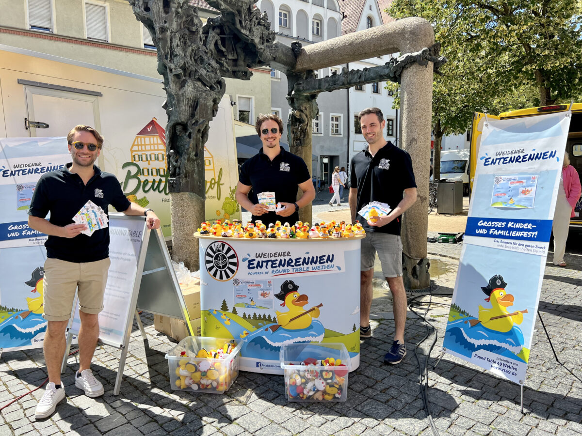 Round Table lässt Enten um die Wette schwimmen