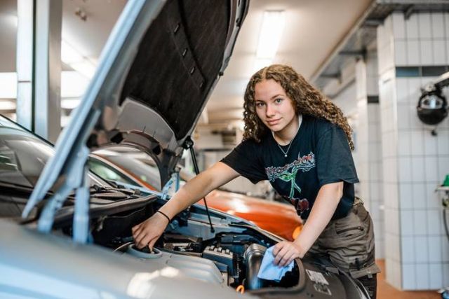 Rückgang bei Ausbildungsverträgen im Handwerk