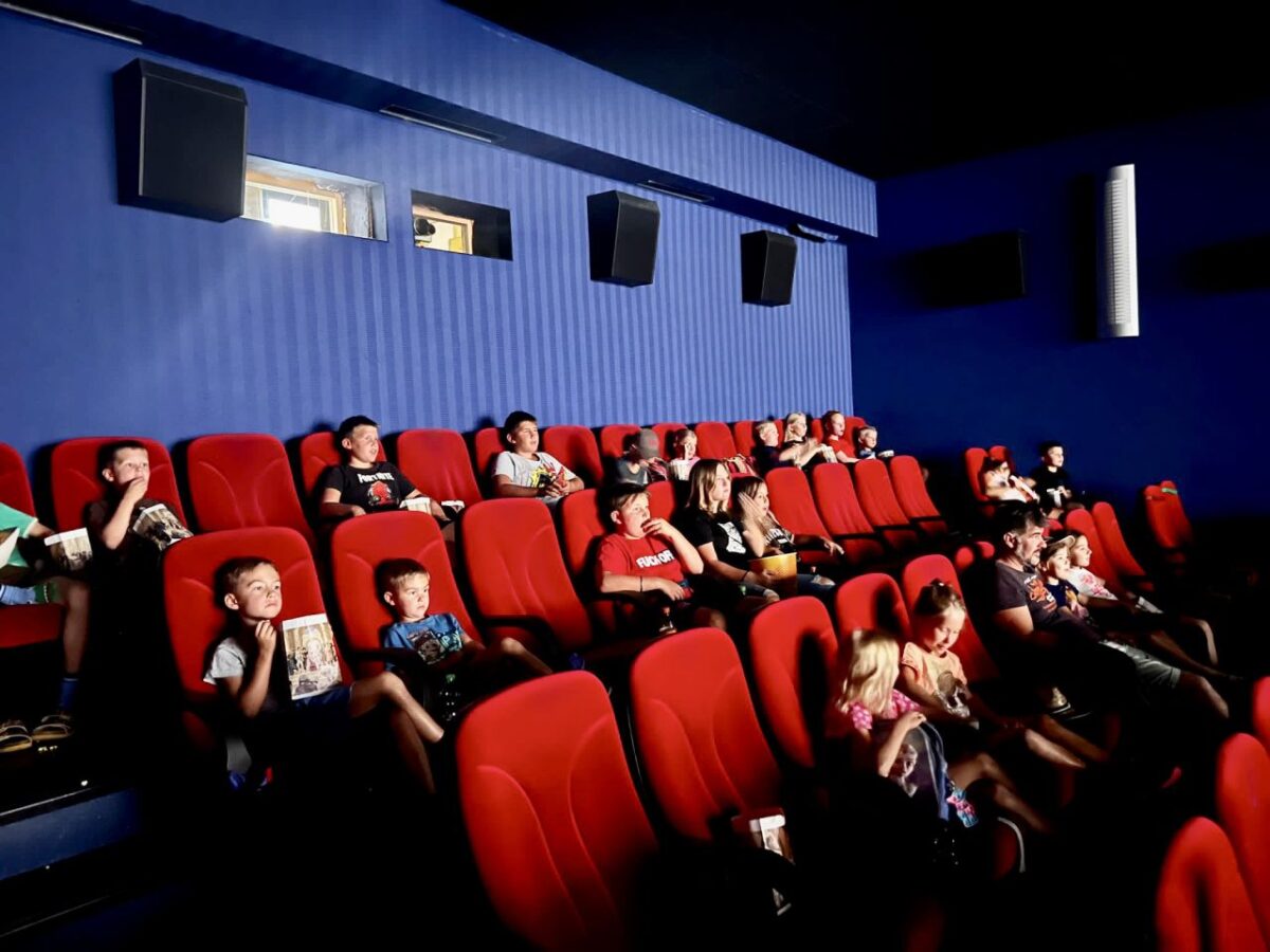 Cooles Ferienkino bei heißen Temperaturen