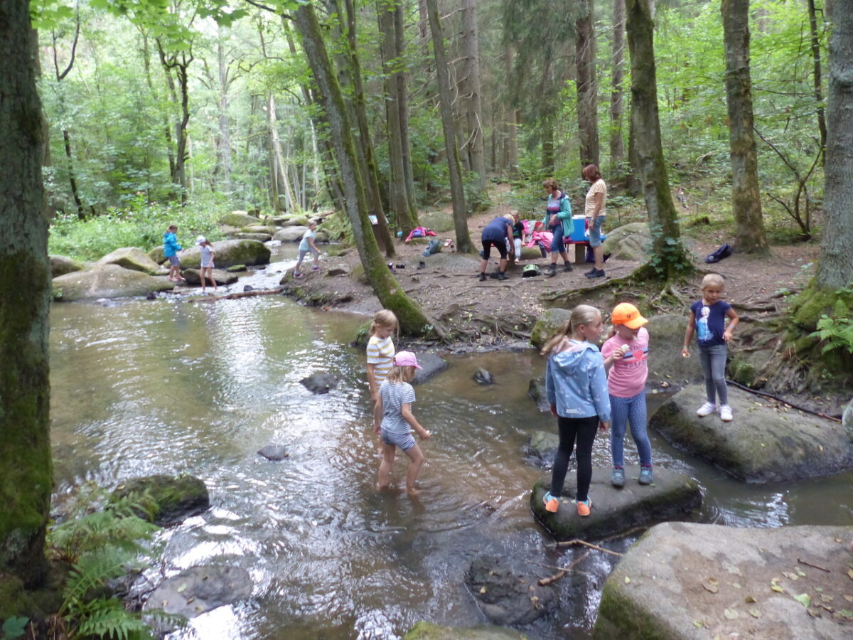 Ferienprogramm Leuchtenberg - Wandern und Planschen in der Lerau