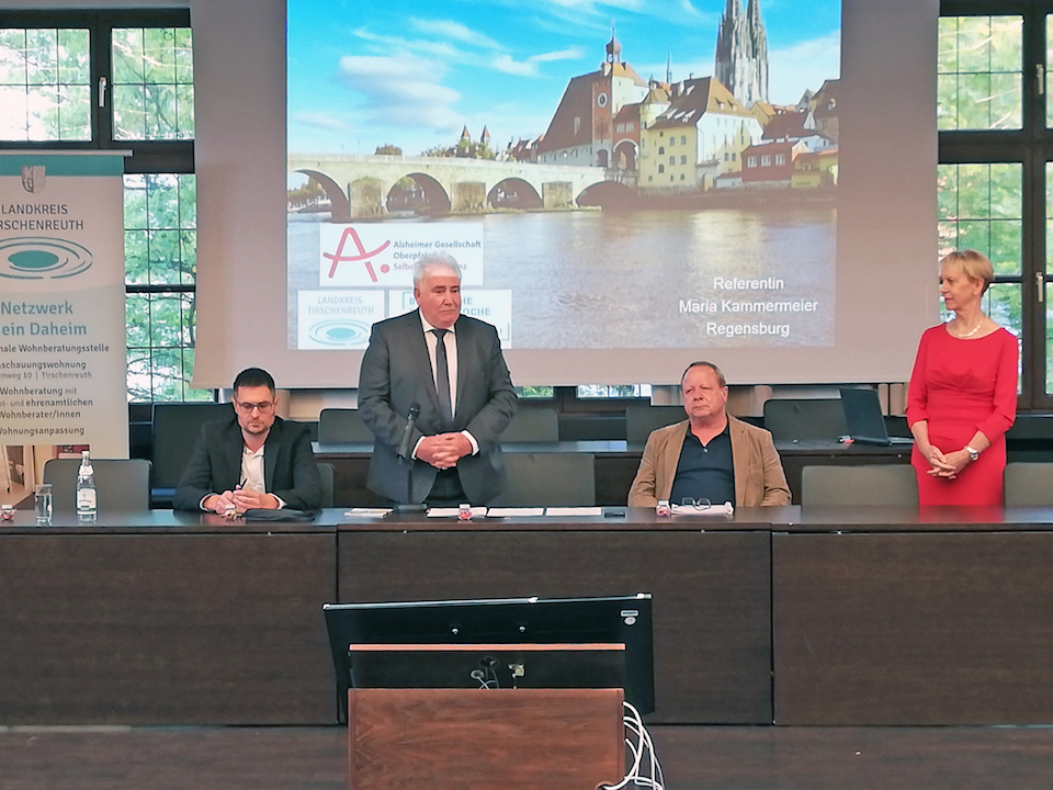 So sollten Angehörige mit Demenzkranken umgehen