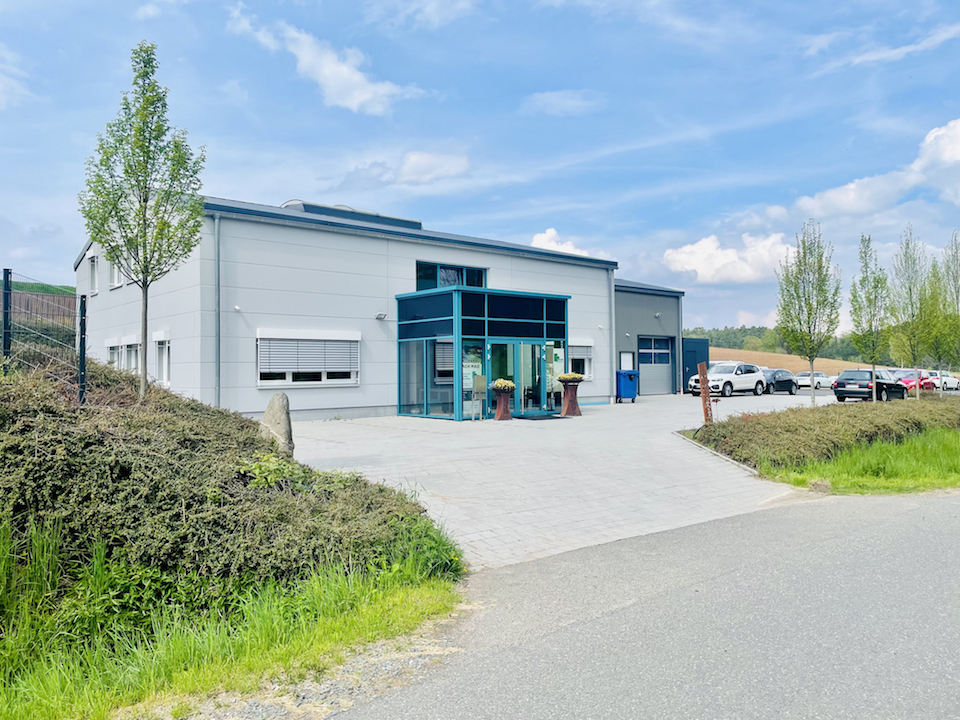 Insolvenz muss nicht das Ende bedeuten: Hoffnung für Gösta-Hallenbau