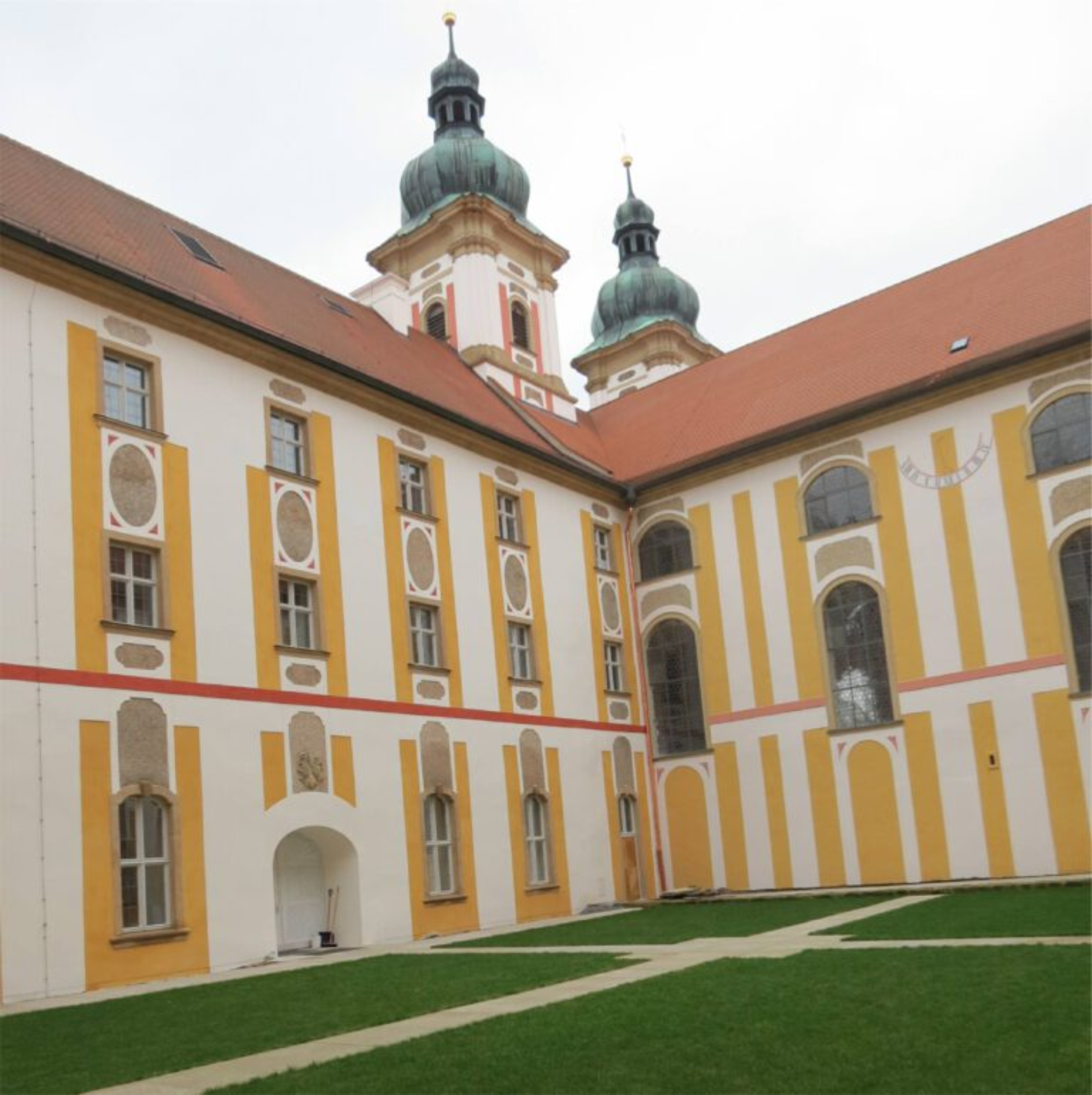 Marienlob mit der regionalen Musik- und Gesangsgruppen in Speinshart