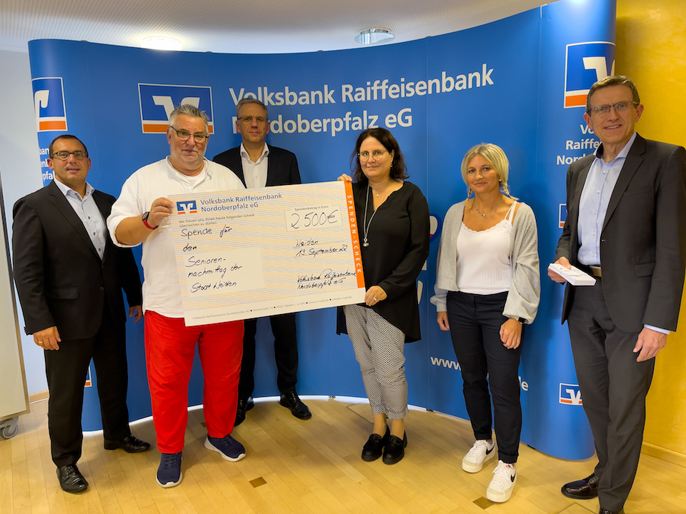 Bank sponsert den Seniorennachmittag