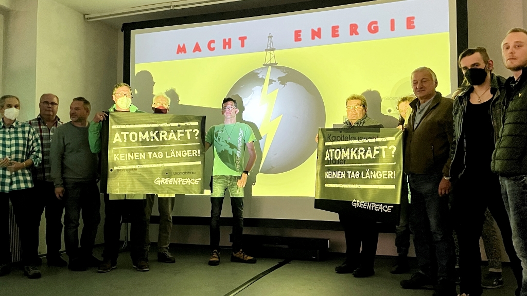 Kritik an Fracking und Atom: Greenpeace Weiden zeigt Film über Energiediskussion