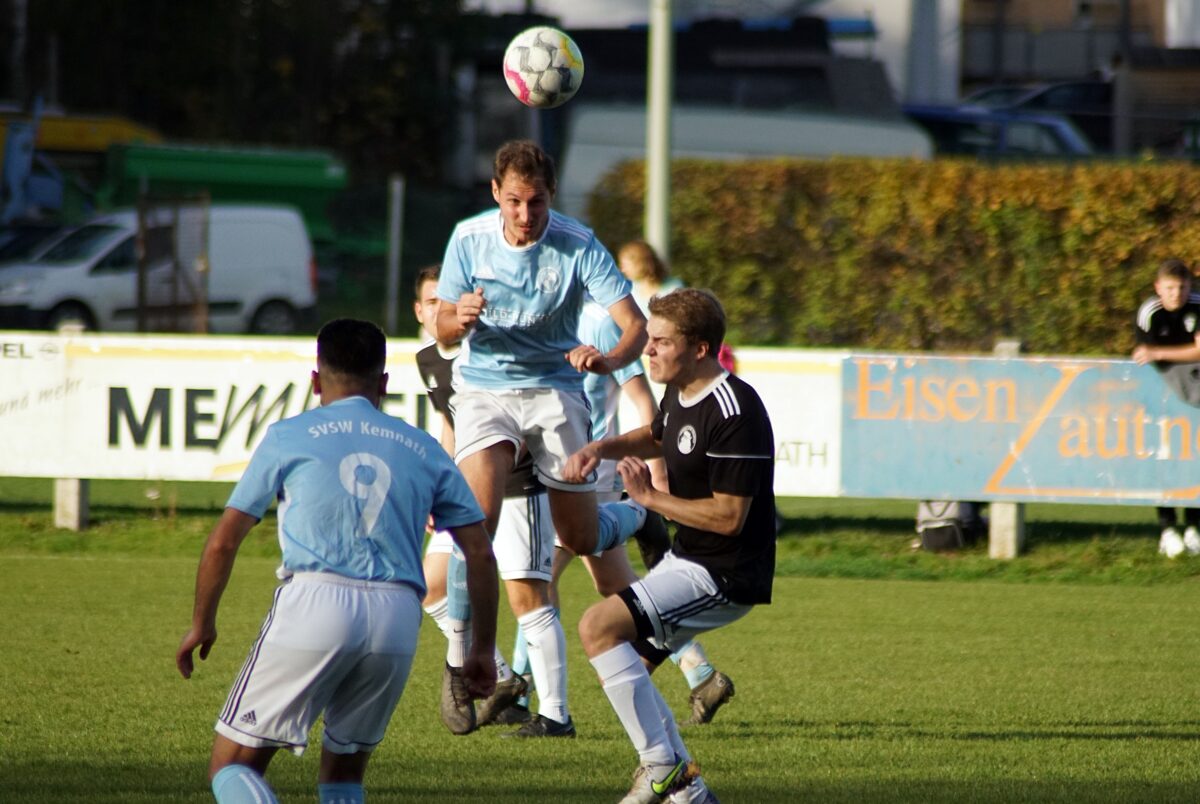 SVSW Kemnath spielt Edelsfeld eine Halbzeit an die Wand, bricht dann aber ein