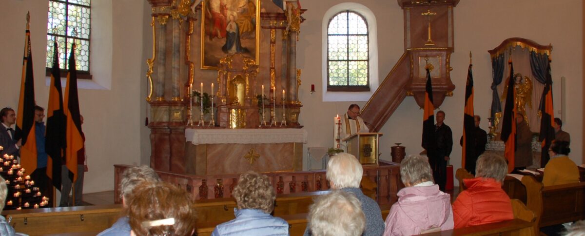 Kolpingfamilien feierten Andacht auf dem Armesberg