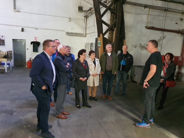 SPD-Kreistagsfraktionen setzen gemeinsame Treffen in der Glasfabrik Lamberts fort
