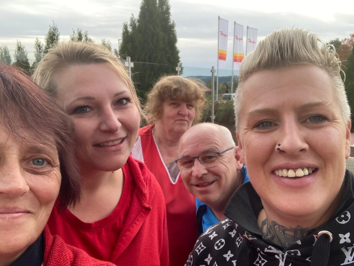 TV-Sternchen am Autohof Bergler gesichtet